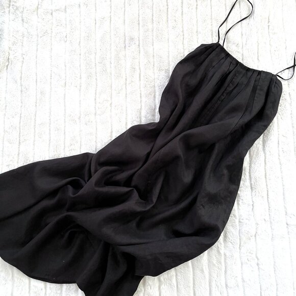 COS Pleated Linen Maxi Dress (Black) 2 - Picture 9 of 15
